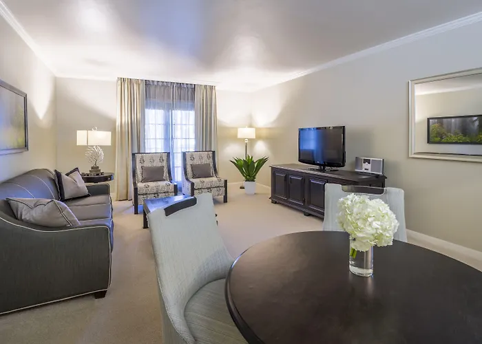 Cooper Hotel Conference Center & Spa